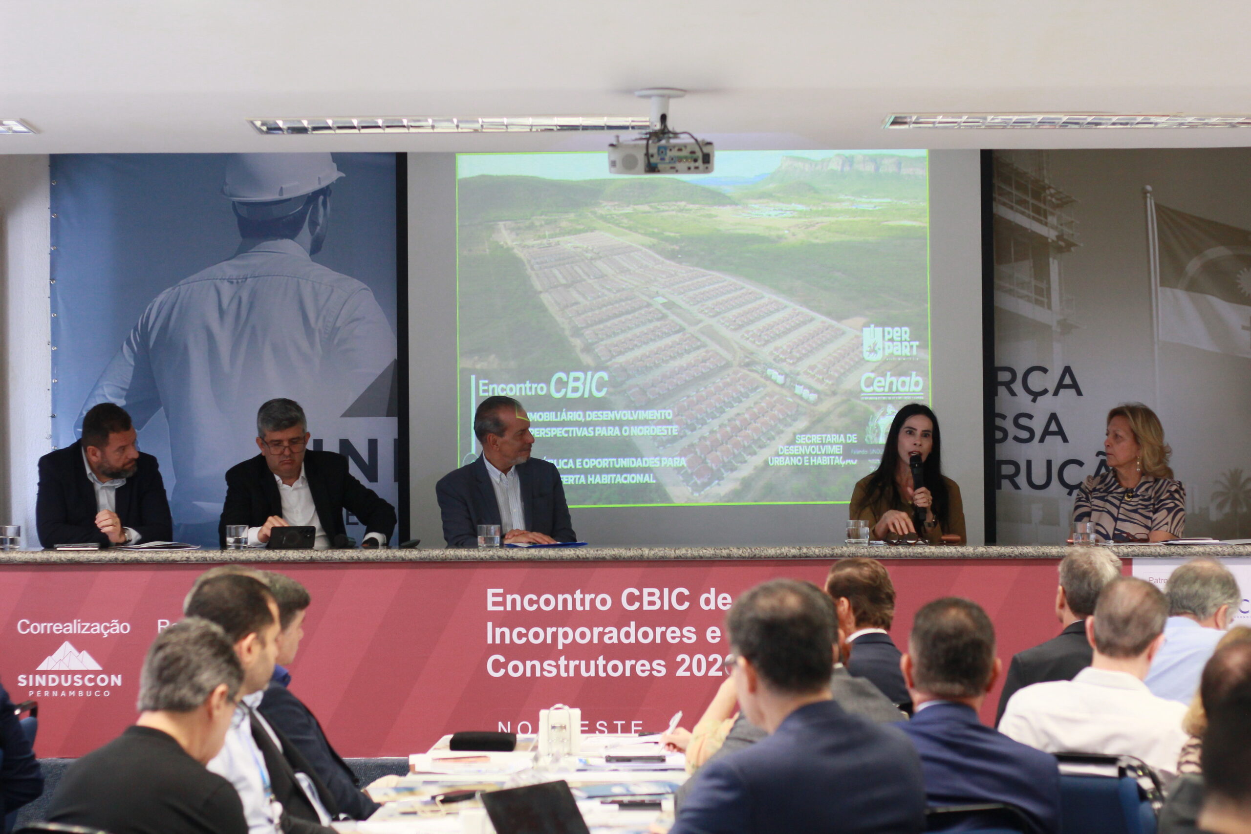 Mercado imobiliário cresce em ritmos diferentes no Brasilmercado imobiliário brasileiro em diferentes regiões
